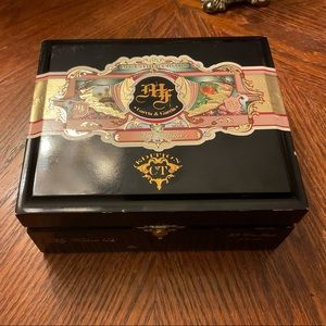 Nice Garcia & Garcia My Fathers Cigars Edition Cigar Box!